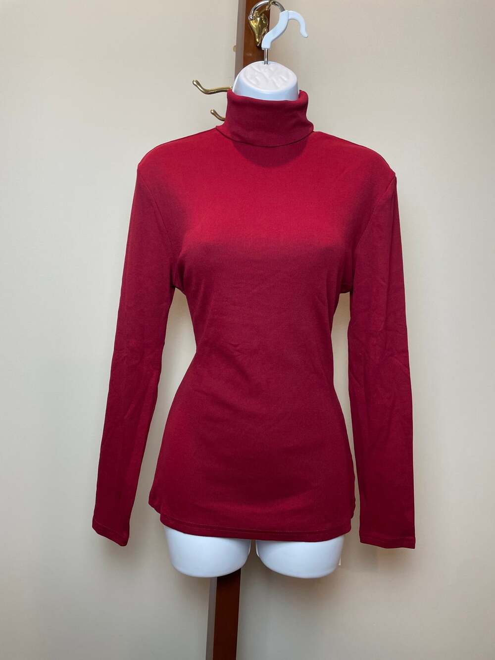 Cupshe Mock Neck Top Size M Burgundy Ribbed Cotton NWT